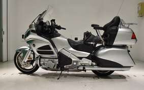 HONDA GL 1800 GOLD WING 2013 SC68