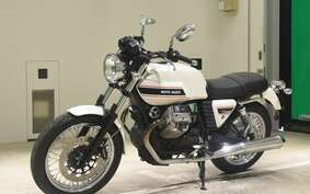 MOTO GUZZI V7 CLASSIC 2008 LW00