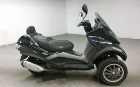 PIAGGIO MP3 250 RL M472