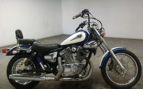 YAMAHA VIRAGO 250 3DM