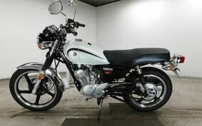 YAMAHA YB125SP PCJL