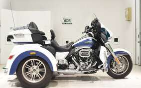 HARLEY FLHTCUTG TRIKE 2015 MAL