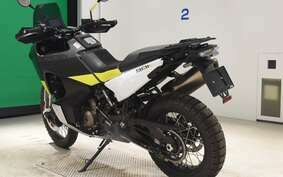 HUSQVARNA NORDEN901 2022 UN64