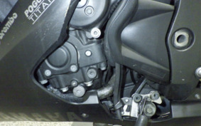 YAMAHA YZF-R1 2004