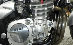 YAMAHA XJR1300 1998 RP01J