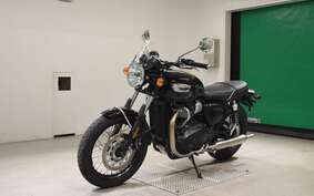 TRIUMPH BONNEVILLE T100 2021