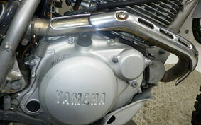 YAMAHA SEROW 225 Gen.3 DG08J