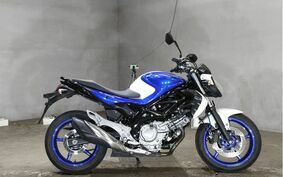 SUZUKI GLADIUS 2013 VK58A