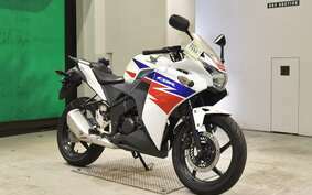 HONDA CBR125R JC50