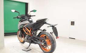 KTM 390 DUKE 2024