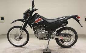 SUZUKI DR200S