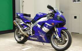 YAMAHA YZF-R1 1999 RN01