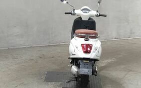 VESPA PRIMAVERA 50 不明