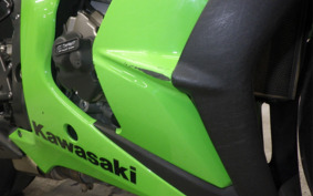 KAWASAKI ZX 10 NINJA R 2013