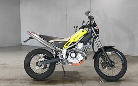 YAMAHA TRICKER DG10J