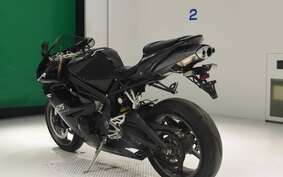 TRIUMPH DAYTONA 675 2009