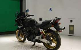 HONDA CB400 SUPER BOLDOR VTEC 2011 NC42