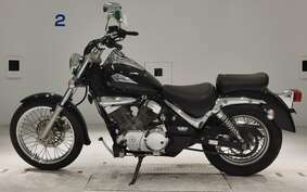 SUZUKI INTRUDER 250 LC VJ51A