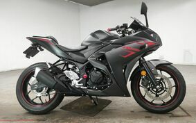 YAMAHA YZF-R25 RG10J