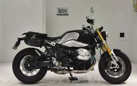 BMW R NINE T 2022