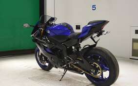 YAMAHA YZF-R6 2019