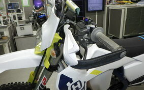 HUSQVARNA TE250I