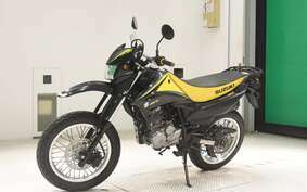 SUZUKI DR125SM