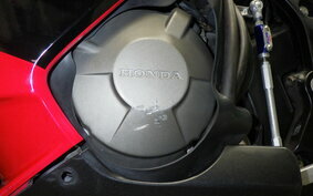 HONDA CBR600RR GEN 2 2006 PC37