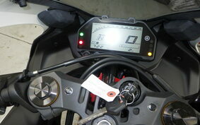 YAMAHA YZF-R3 2023 RH21J