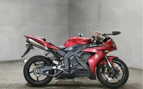 YAMAHA YZF-R1 2004 RN13