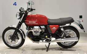 MOTO GUZZI V7 CLASSIC 2013 LWJ0