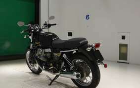 MOTO GUZZI V7 CLASSIC 2011