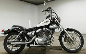 YAMAHA VIRAGO 250 S 3DM