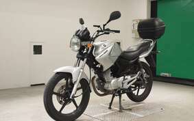 YAMAHA YBR125 RE05