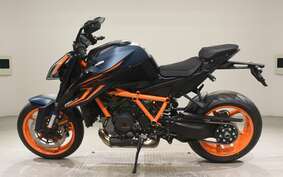 KTM 1290 SUPER DUKE R 2024