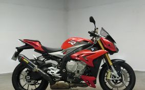 BMW S1000R 2015 0D02