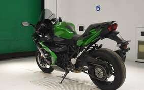 KAWASAKI NINJA H2 SX 2022 ZXT02P