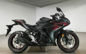 YAMAHA YZF-R25 RG10J