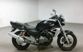 KAWASAKI BALIUS 250 Gen.2 2004 ZR250B