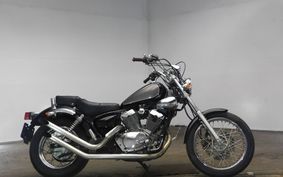 YAMAHA VIRAGO 250 3DM