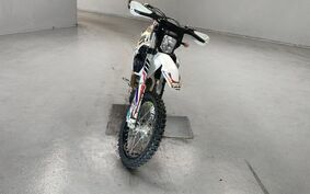 HUSQVARNA FE250 不明