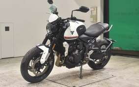 TRIUMPH TRIDENT 660 2021