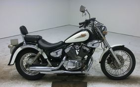 YAMAHA VIRAGO 250 S 1996 3DM