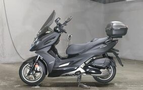 KYMCO K-XCT300 2019 不明