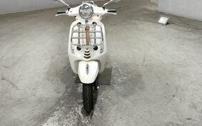 VESPA PRIMAVERA 150 M824