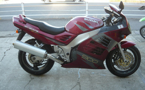 SUZUKI RF900R 2001 GT73A