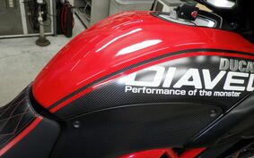 DUCATI DIAVEL 2011 G100A