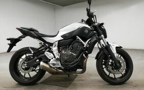 YAMAHA MT-07 2015 RM07J