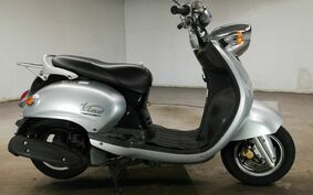 YAMAHA VINO 125 SE24