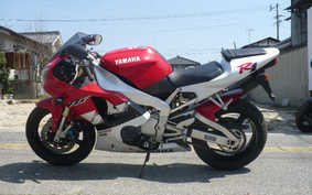 YAMAHA YZF-R1 2006 RN011